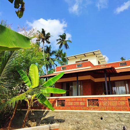 The Ixora - A Boutique Homestay Varkala Exterior photo