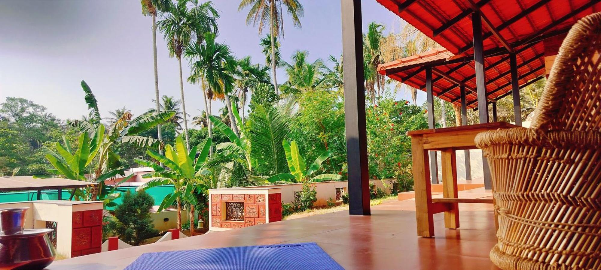 The Ixora - A Boutique Homestay Varkala Exterior photo