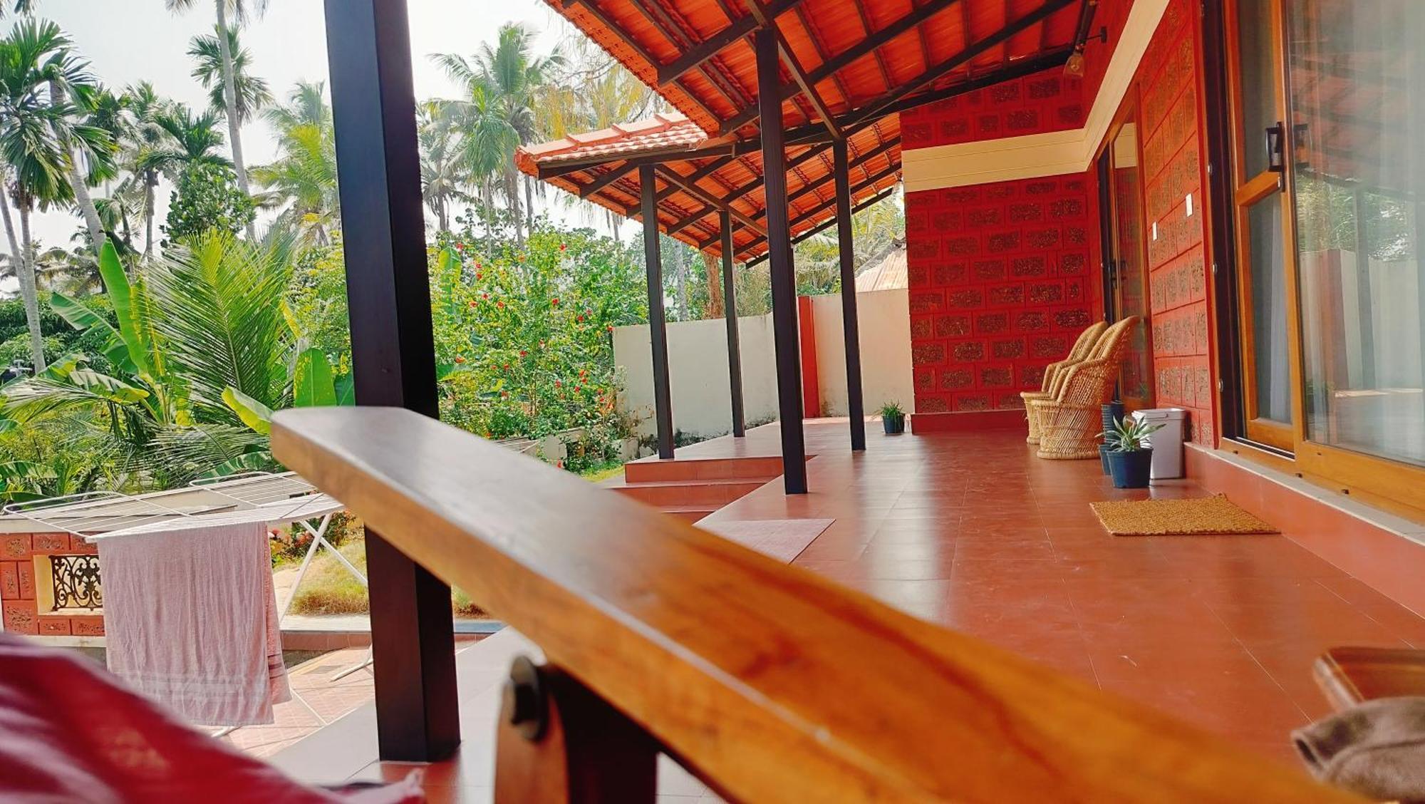 The Ixora - A Boutique Homestay Varkala Exterior photo