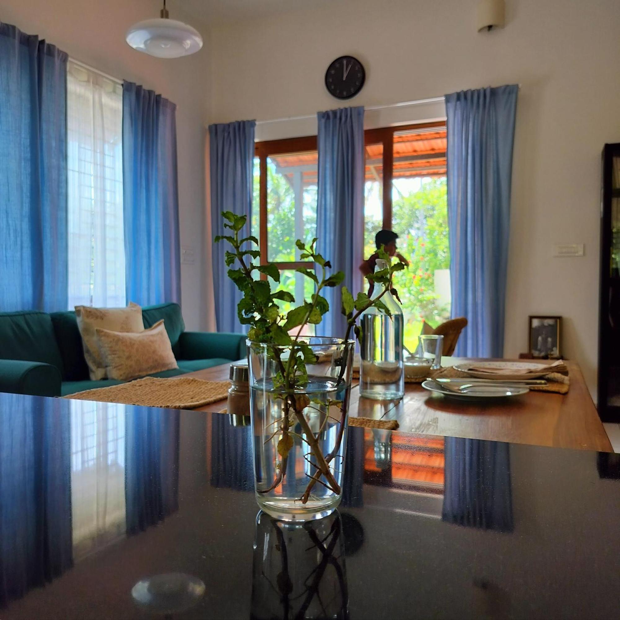 The Ixora - A Boutique Homestay Varkala Exterior photo