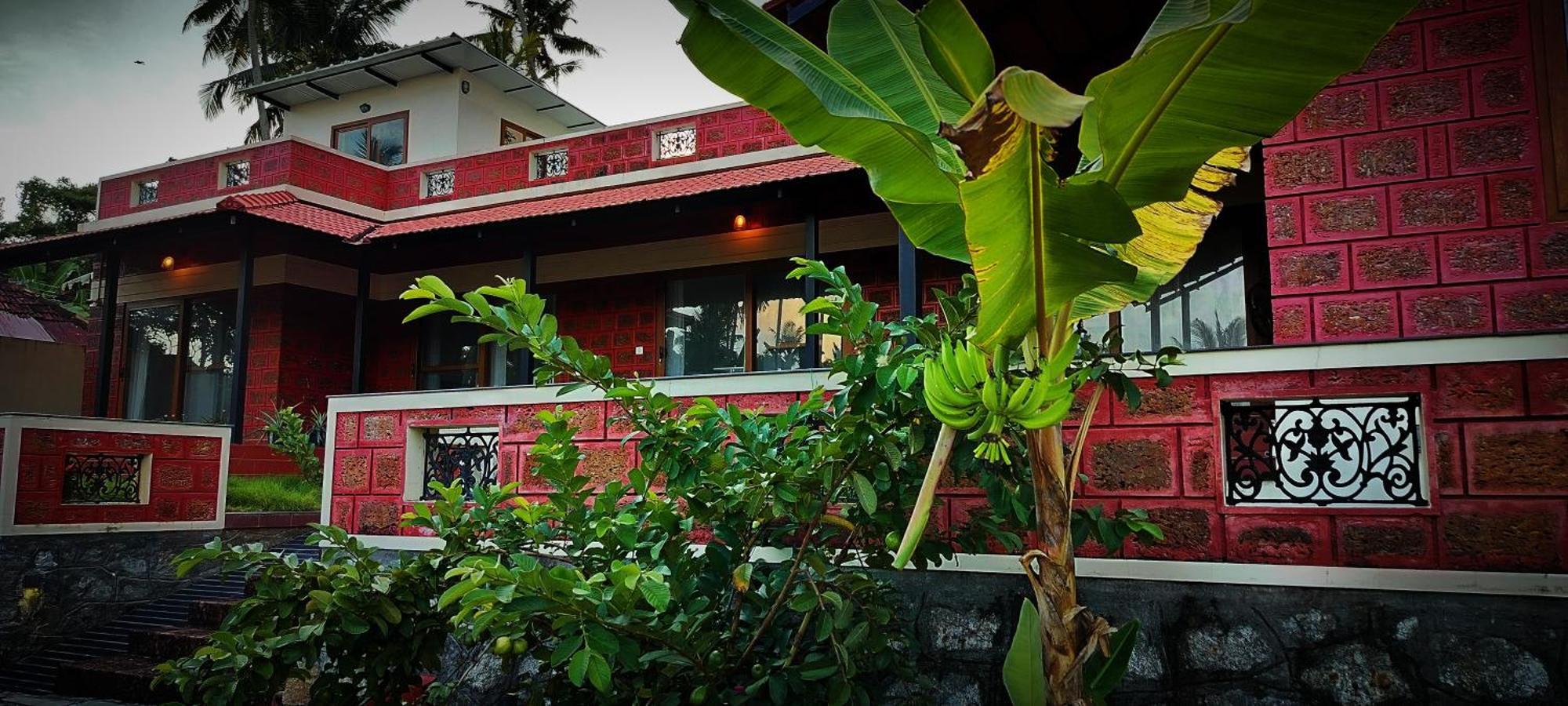 The Ixora - A Boutique Homestay Varkala Exterior photo